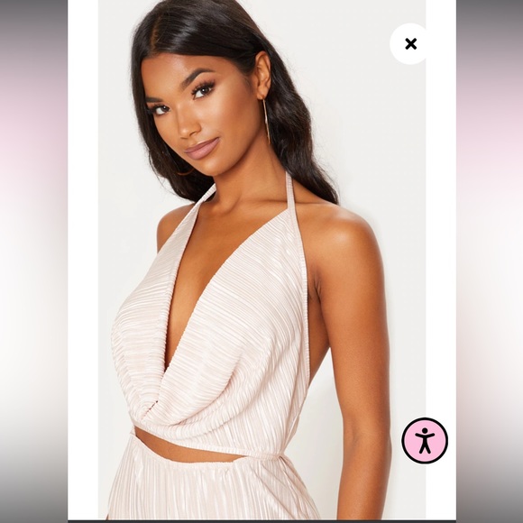 NWT Pretty Little Thing Cut Out Detail Pleated Jumpsuit - Picture 3 of 9